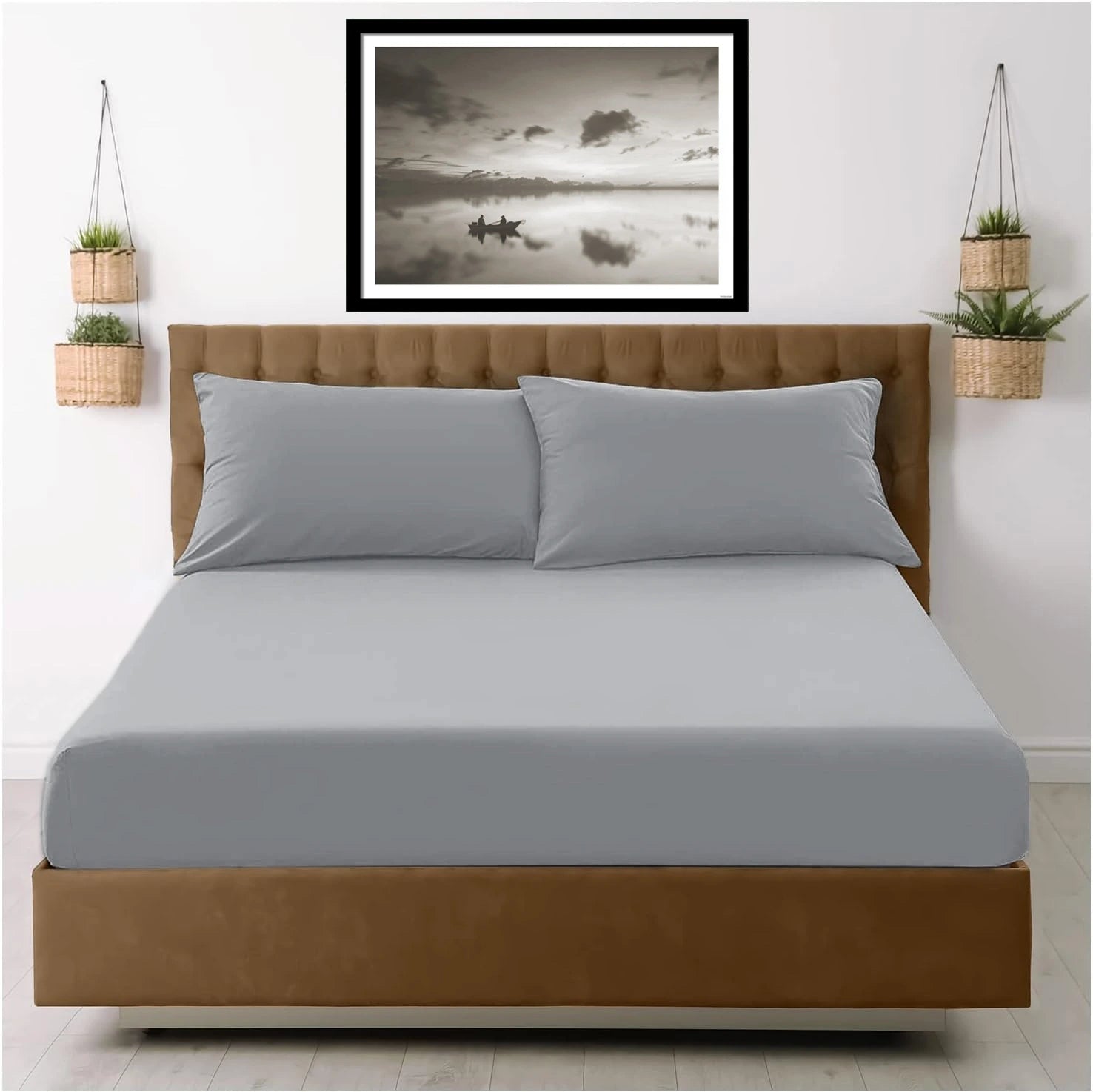 Close-up of 30cm deep pocket for perfect mattress fit