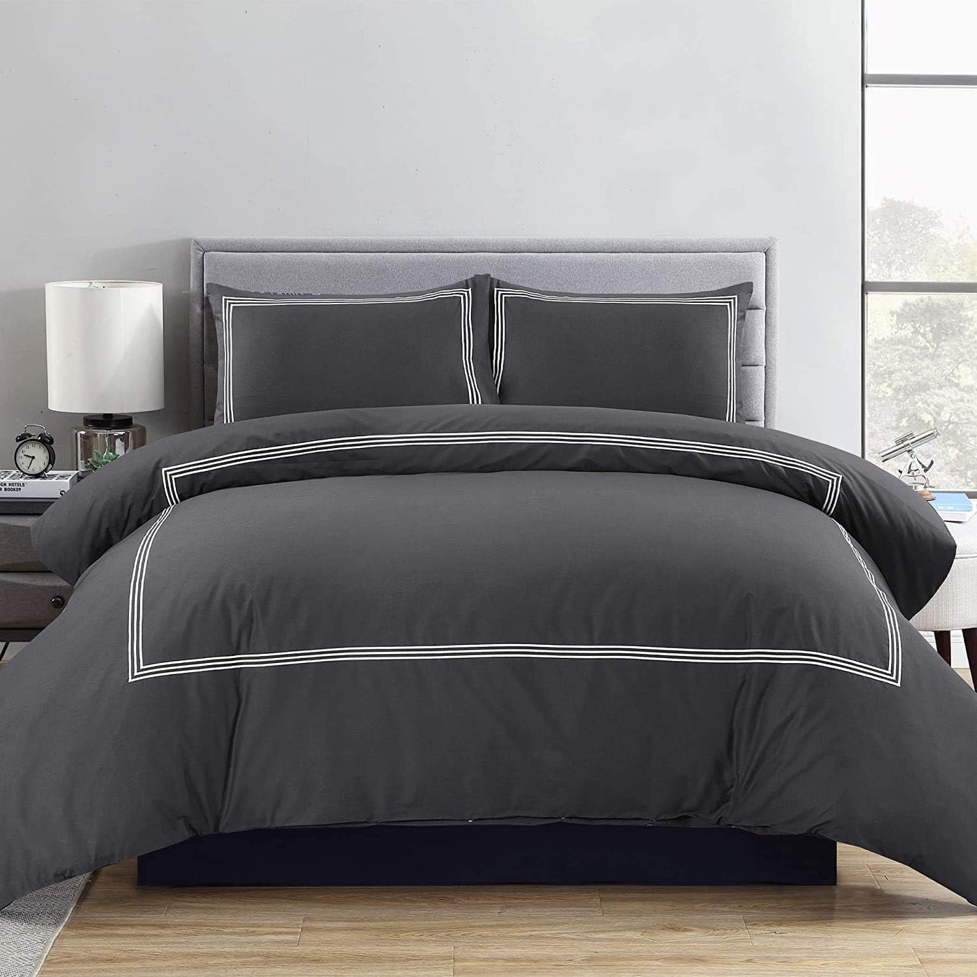 Polycotton Hotel Quality Bratta Duvet Cover Set