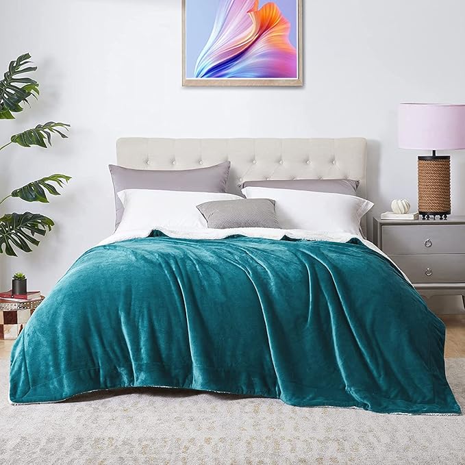 Fluffy Faux Fur Sherpa Fleece Blanket – Soft & Cozy