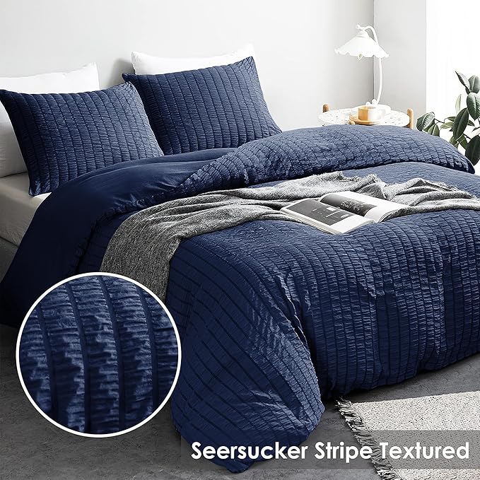 Hotel Quality Polycotton Seersucker Duvet Cover