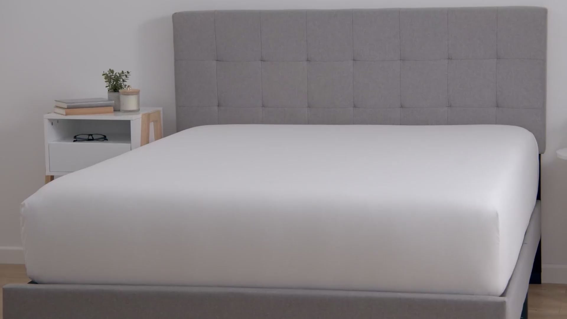 Hotel quality deep fitted sheet styled in modern bedroom
